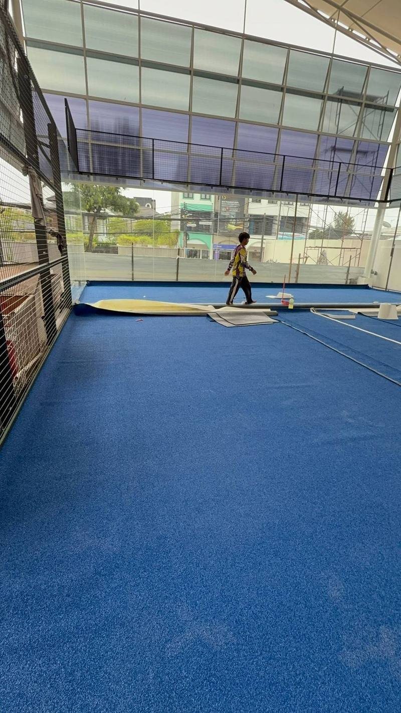 Blue court indoor PadelTurf.id